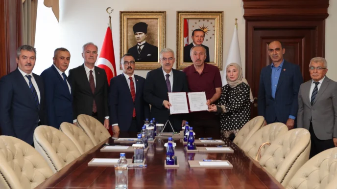 Bursa İnegöl’e sağlık ve eğitim alanında iki yeni yatırım... Bağış protokolleri imzalandı