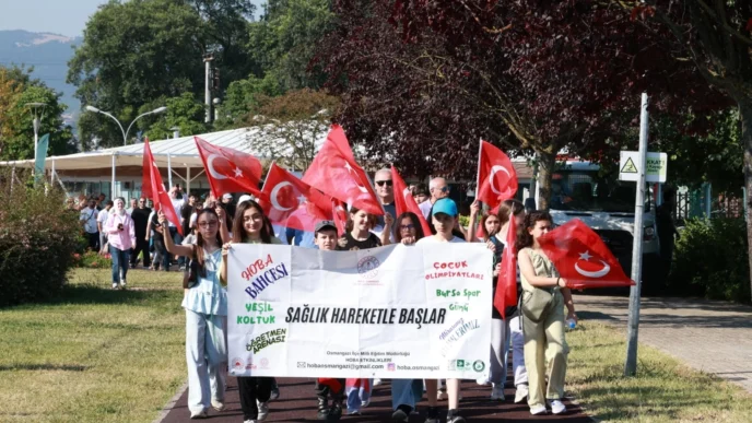 Bursa Osmangazi'de HOBA’nın başarılı isimleri ödüllendirildi
