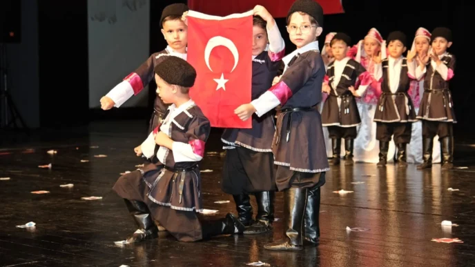Bursa Yuvam’da yıl sonu coşkusu