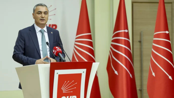 CHP'de 26 İl Başkanı görevden alındı