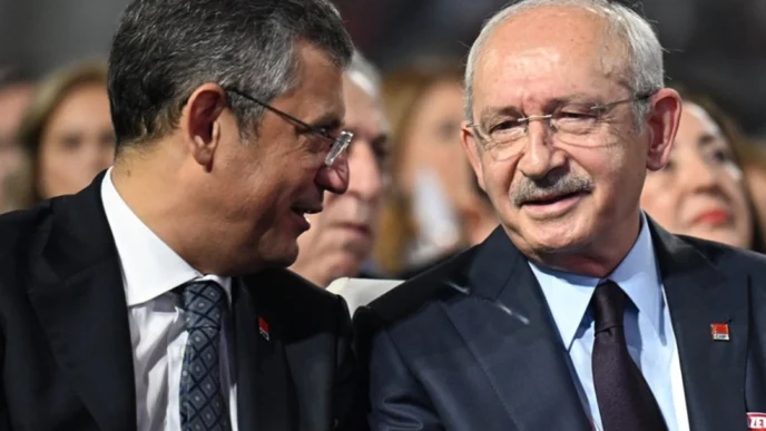 CHP’de grup toplantısı krizi! Kürsüden seslenen kim olacak?
