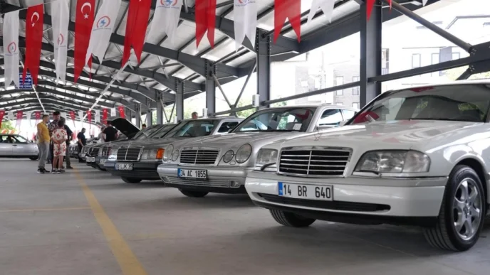 Düzce'de Mercedes tutkunları buluştu