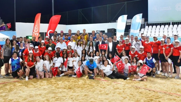 Balıkesir'de plaj voleybolu etabı tamamlandı