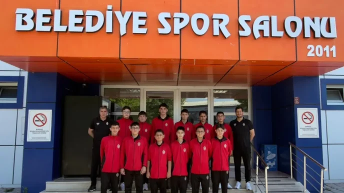 İnegöl Belediyespor midi erkekler Türkiye Şampiyonasında