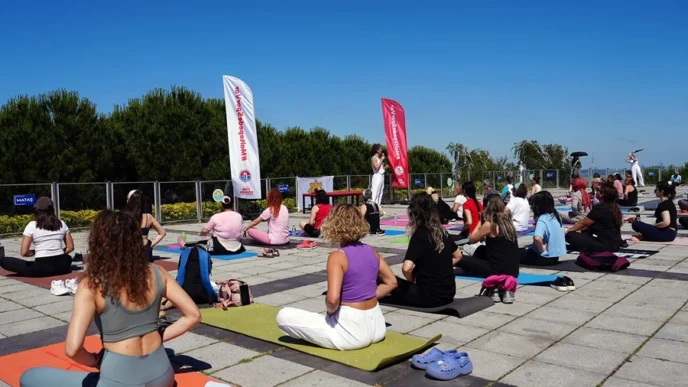 İstanbul Maltepe’de yoga için buluştular