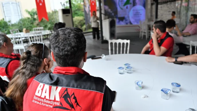 İzmir Bornova’da orman yangınlarının çözüm yolları masaya yatırıldı