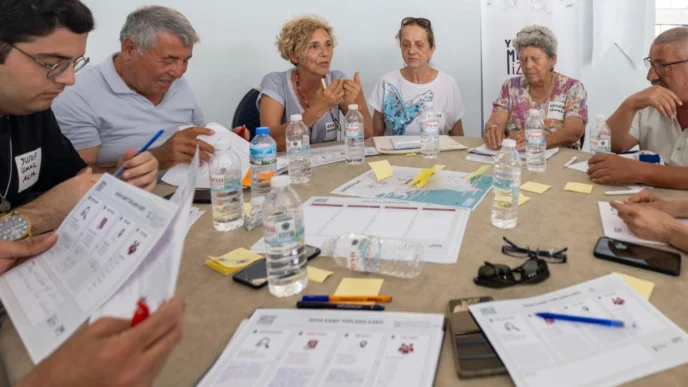İzmir’de Yurttaş Meclisi dönemi başladı