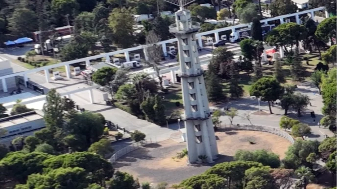 İzmir’in simgesi Paraşüt Kulesi yeniden ayağa kalkıyor