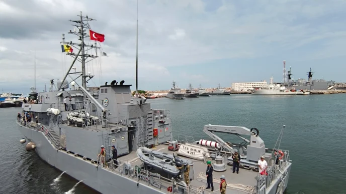 Karadeniz'de mayın tehdidine karşı ortak görev