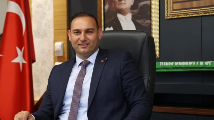 Kilis Belediye Başkanı Hakan Bilecen CHP’den istifa etti