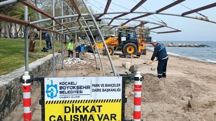 Kocaeli Büyükşehir’den sahillere yaz dokunuşu