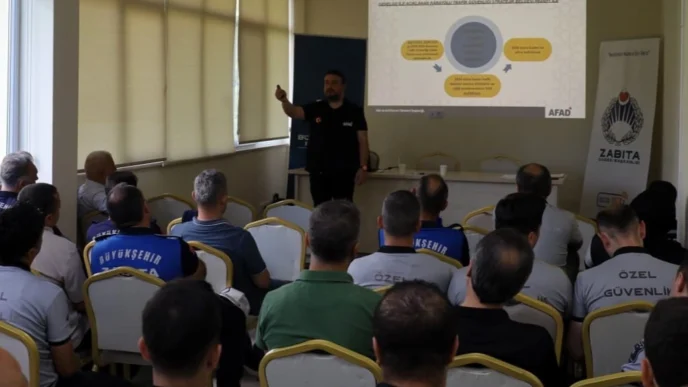 Kocaeli Büyükşehir Zabıtası’na olay yeri yönetimi eğitimi