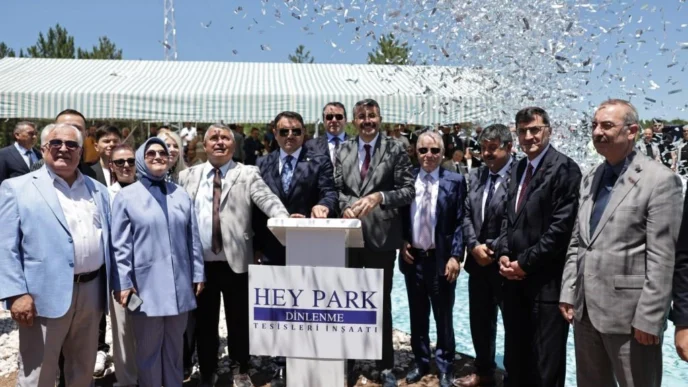Kütahya'da Hey Park Dinlenme Tesisi’nin temeli atıldı