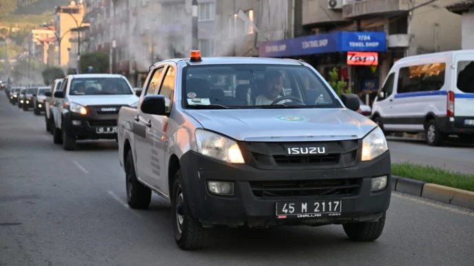 Manisa Büyükşehir’den ilaçlama seferberliği