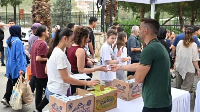 Manisa Büyükşehir, YKS süresince öğrencilerin yanında
