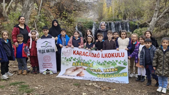 Minik yüreklerden Yeşil Vatana büyük katkı