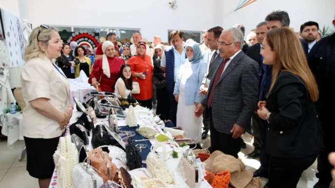 Ordu Fatsa’da ORMEK kursiyerlerinden yıl sonu sergisi