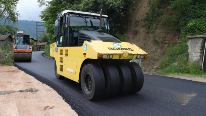 Ordu Karaoluk Mahallesi’ne sıcak asfalt konforu