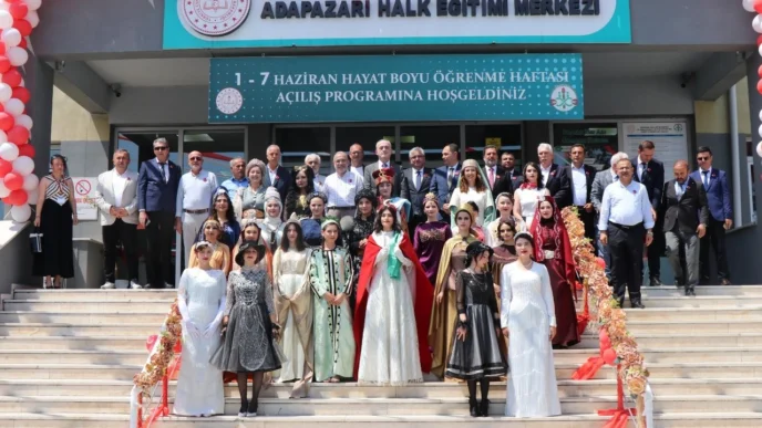 Sakarya'da Hayat Boyu Öğrenme Haftası'na renkli açılış