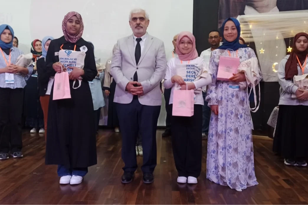 Sakarya, Kur’an-ı Kerim’i Güzel Okuma Yarışması'nda bölge finaline ev sahipliği yaptı