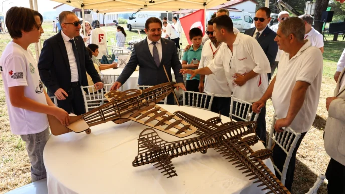 Sakarya Roket Şenliği’nde genç mucitler gökyüzüyle buluştu