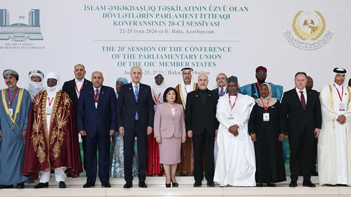 TBMM Başkanı Kurtulmuş, Bakü’de İSİPAB Zirvesi'nde