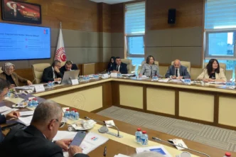TBMM Komisyonu çocukların dijital riskleri ve eğitim politikalarını masaya yatırdı