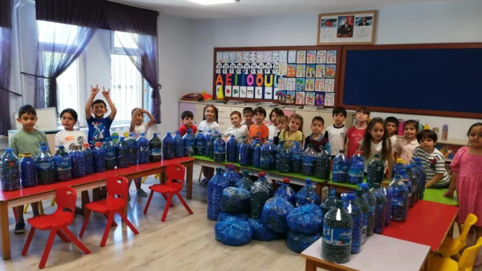Trabzon'da 'Kapaklar Çoğalsın Engeller Azalsın' projesi