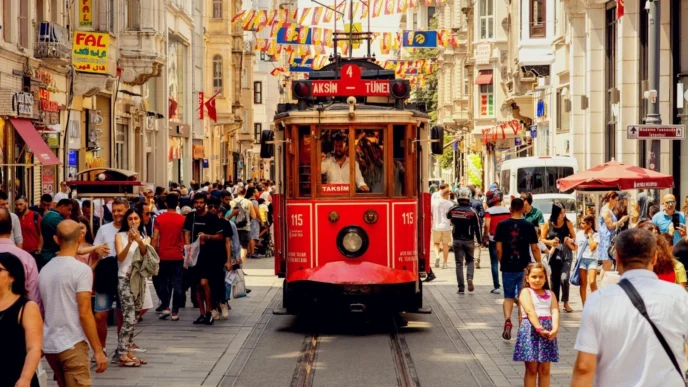 Türkiye'ye göç edenlerin sayısı 393 bin 829’a yükseldi