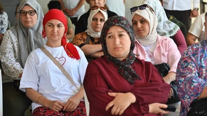 Bornova’da Reçel Festivali öncesi üreticilere üretim desteği