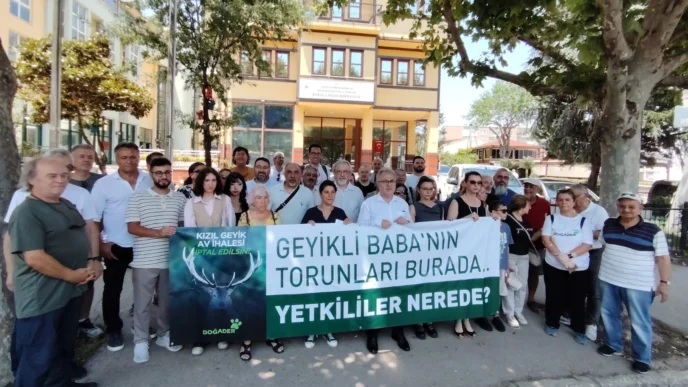Bursa'da kızıl geyiklerin av ihalesine tepki! Doğa ihale edilemez