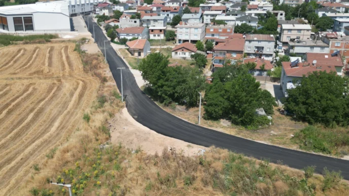 Bursa İnegöl'de Zambak Caddesi yenileniyor