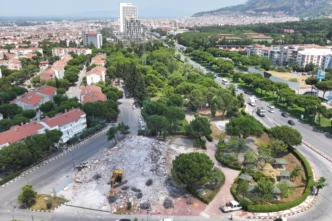 Manisa Yunusemre'ye Büyükşehir'den modern tesis