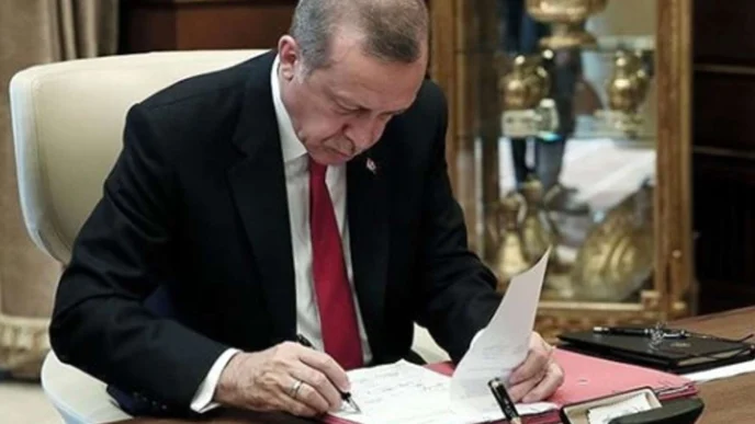 Cumhurbaşkanı Erdoğan'dan YÖK ve rektör atamaları... 8 üniversiteye yeni rektör