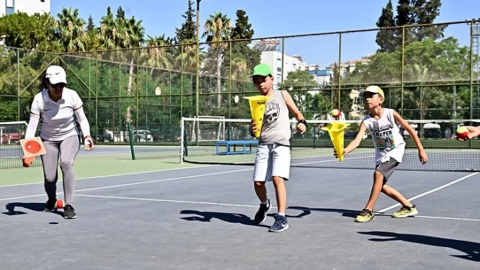 Geleceğin raketleri Antalya Muratpaşa’da yetişiyor