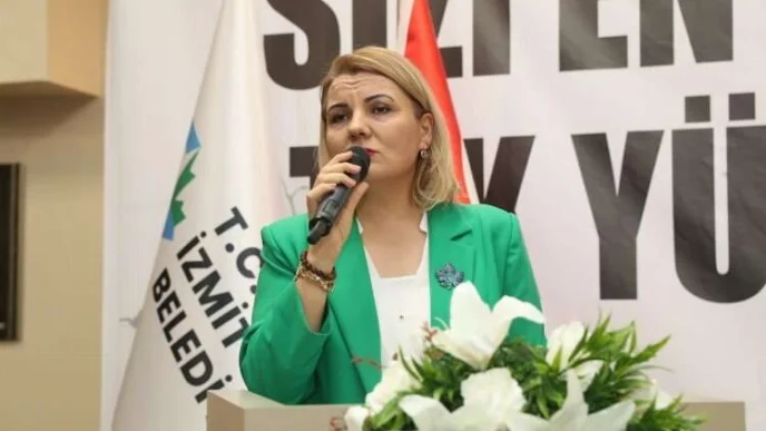 İzmit Belediye Başkanı Fatma Kaplan Hürriyet görevden uzaklaştırıldı!