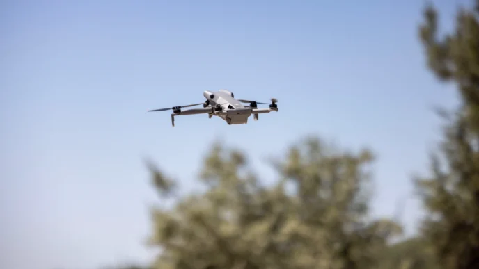 Kaçak moloz dökenlere dronlu takip