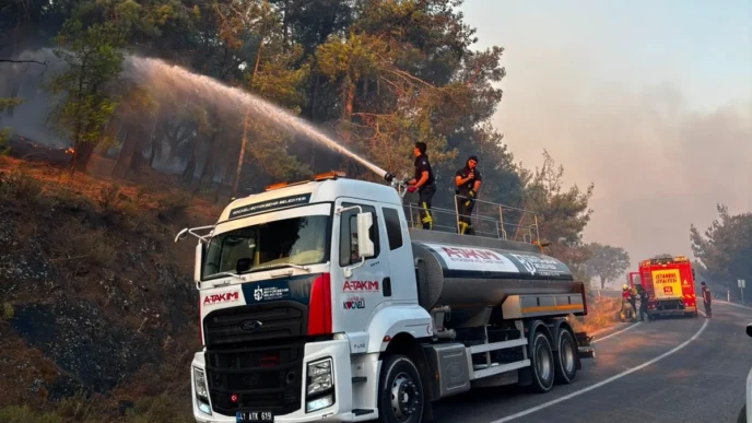 Kocaeli'den Balıkesir'e yangın desteği