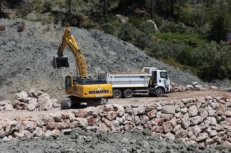 Muğla Seydikemer’de heyelan yaraları sarılıyor