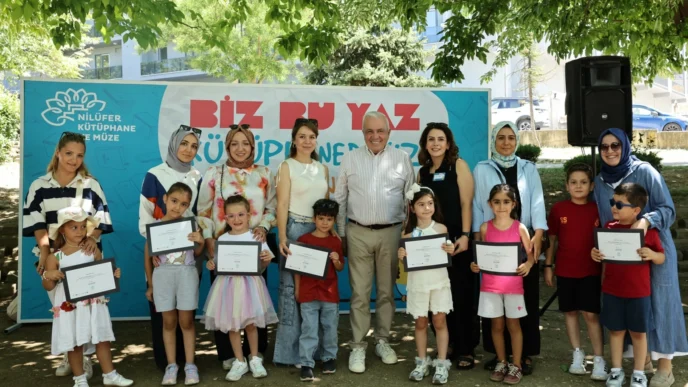 Nilüferli çocuklar okula kütüphanelerde hazırlandı