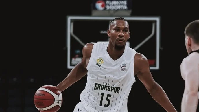 TOFAŞ, Tre'Shawn Thurman’ı kadrosuna kattı