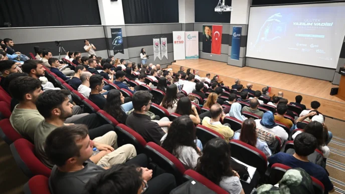 ULUTEK Yazılım Vadisi ile üniversite ve iş dünyası arasında güçlü köprü
