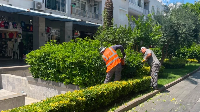 Antalya Büyükşehir’den Kemer’e çevre düzenleme