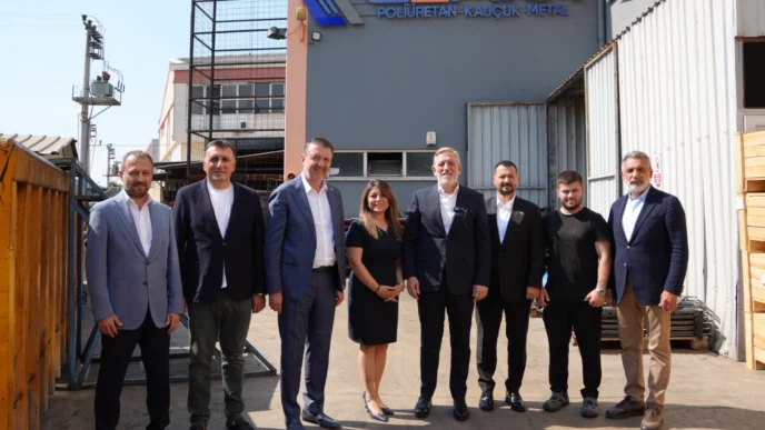 BTSO Başkanı Burkay ve MÜSİAD Bursa'dan CEMKA'ya ziyaret