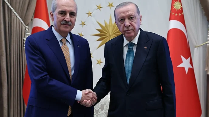 Cumhurbaşkanı Erdoğan, TBMM Başkanı Kurtulmuş’u kabul etti