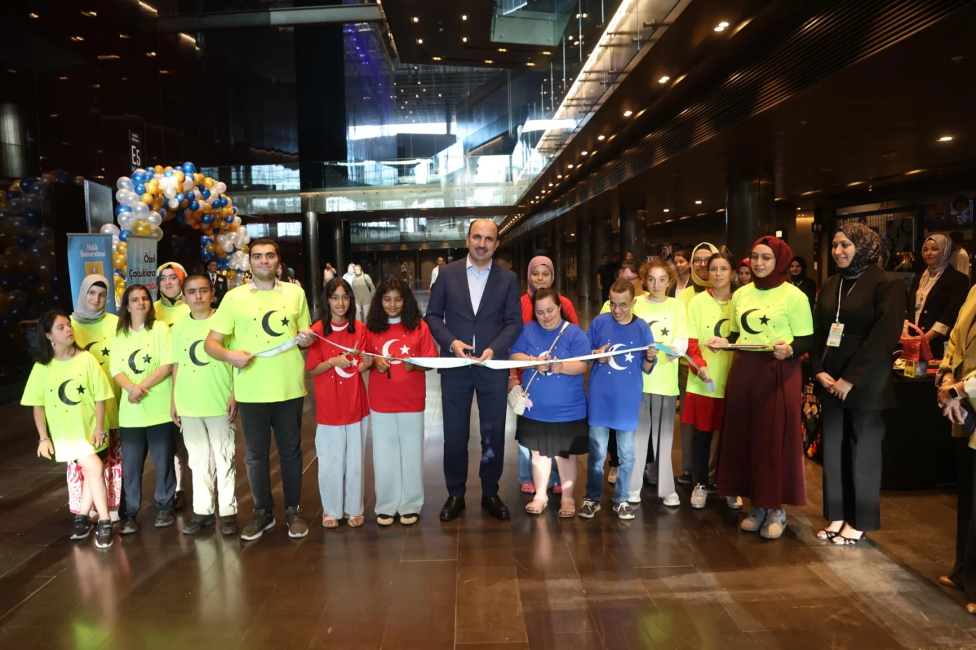 Konya'da “En Özel KOMEK’li”ler gönüllere dokundu