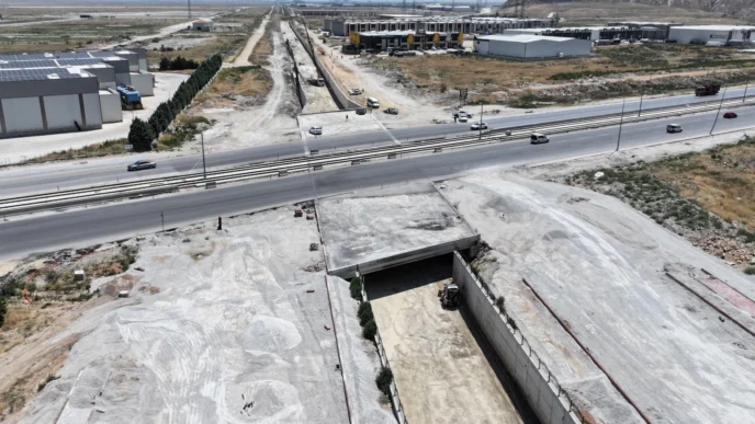 Konya Keçili Kanalı'nda ıslah çalışması sürüyor