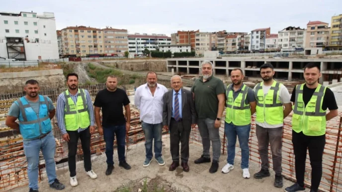 Millet Bahçesi ve Millet Düzü hızla yükseliyor