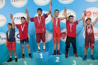 Osmangazi Belediyespor uluslararası turnuvada 5 madalya kazandı