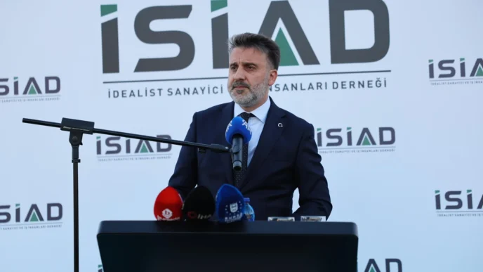 Şahin Biba: "Bursa üretimle güçleniyor"